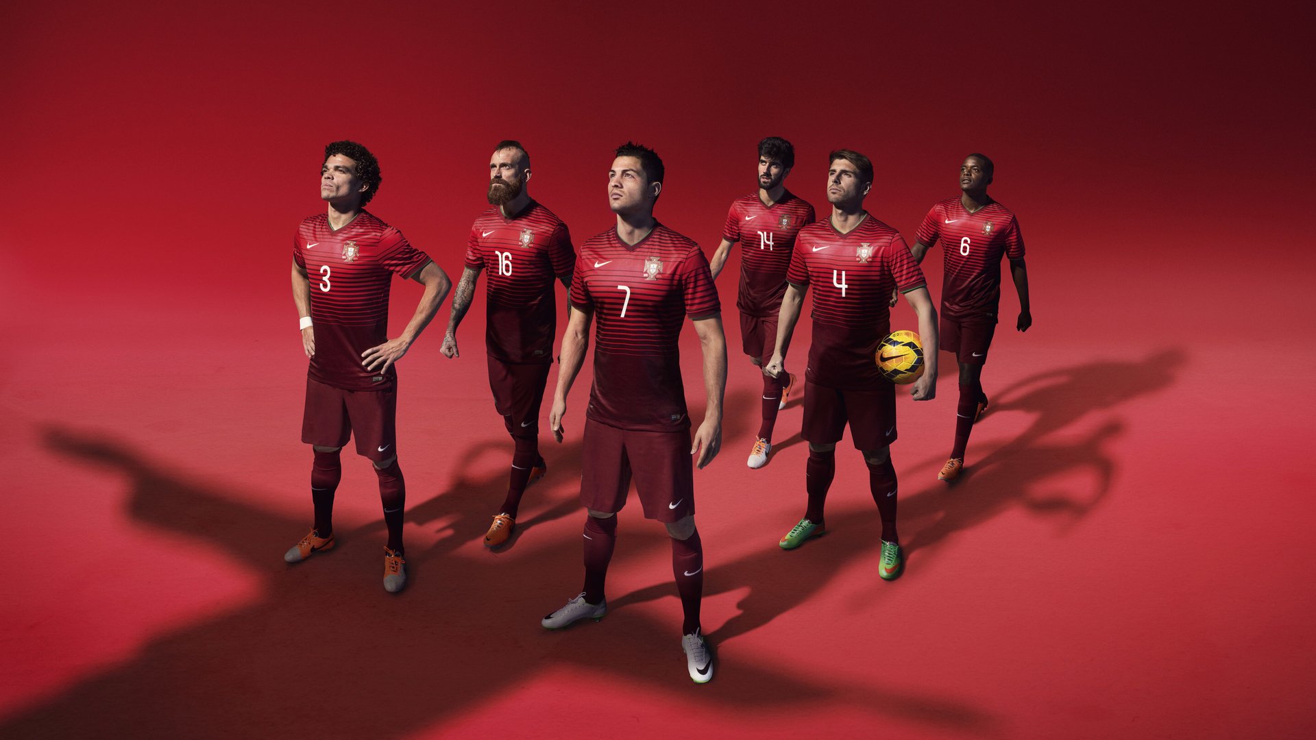 开云app-哈兰德荣膺欧洲金靴奖，进球如麻，欧冠 哈兰德